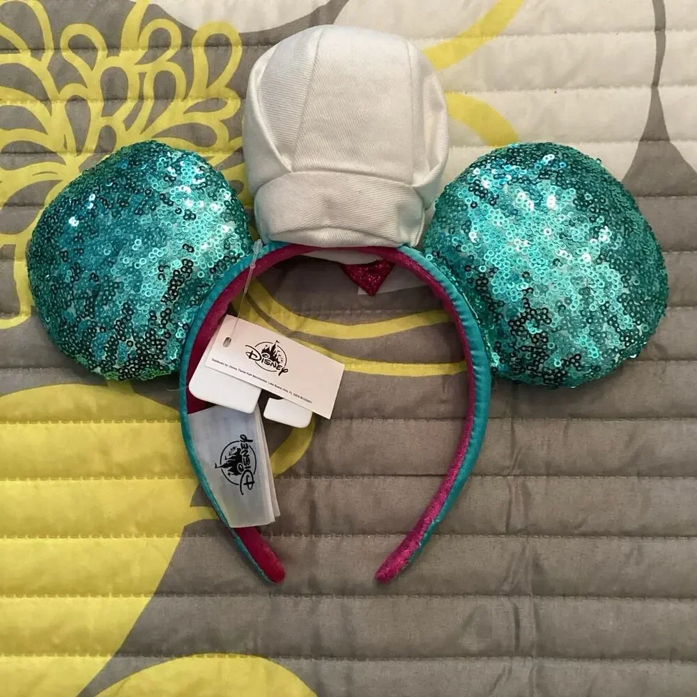 NWT Disney California Adventure (DCA) Food & Wine Festival Minnie Chefs Hat 2020